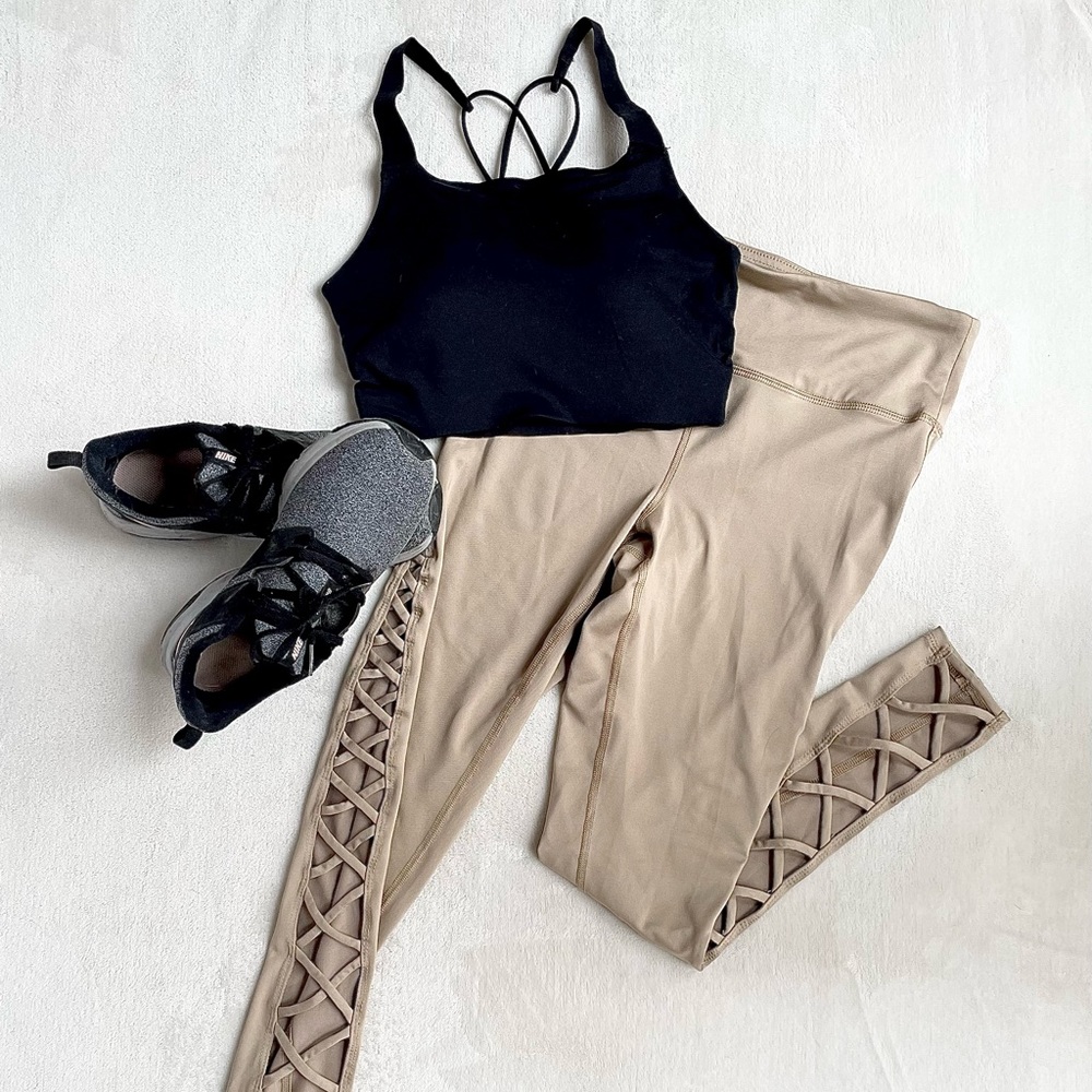 Forever 21 athletic leggings.